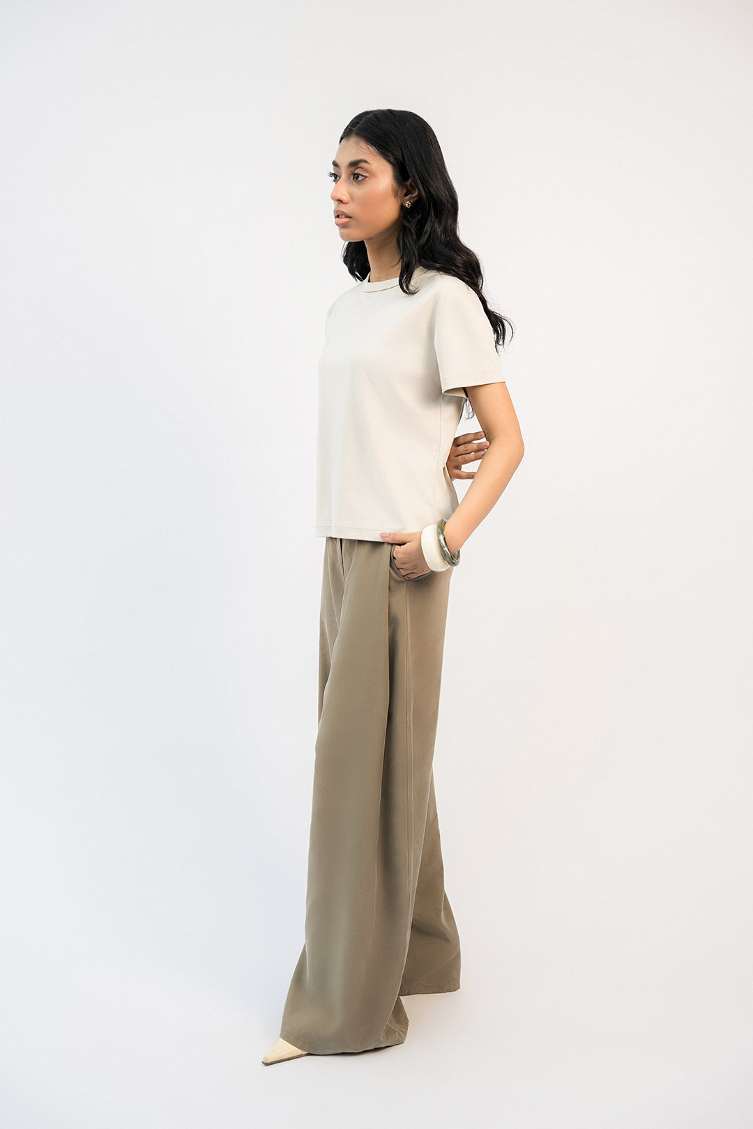 Everyday Regular Tee - Beige