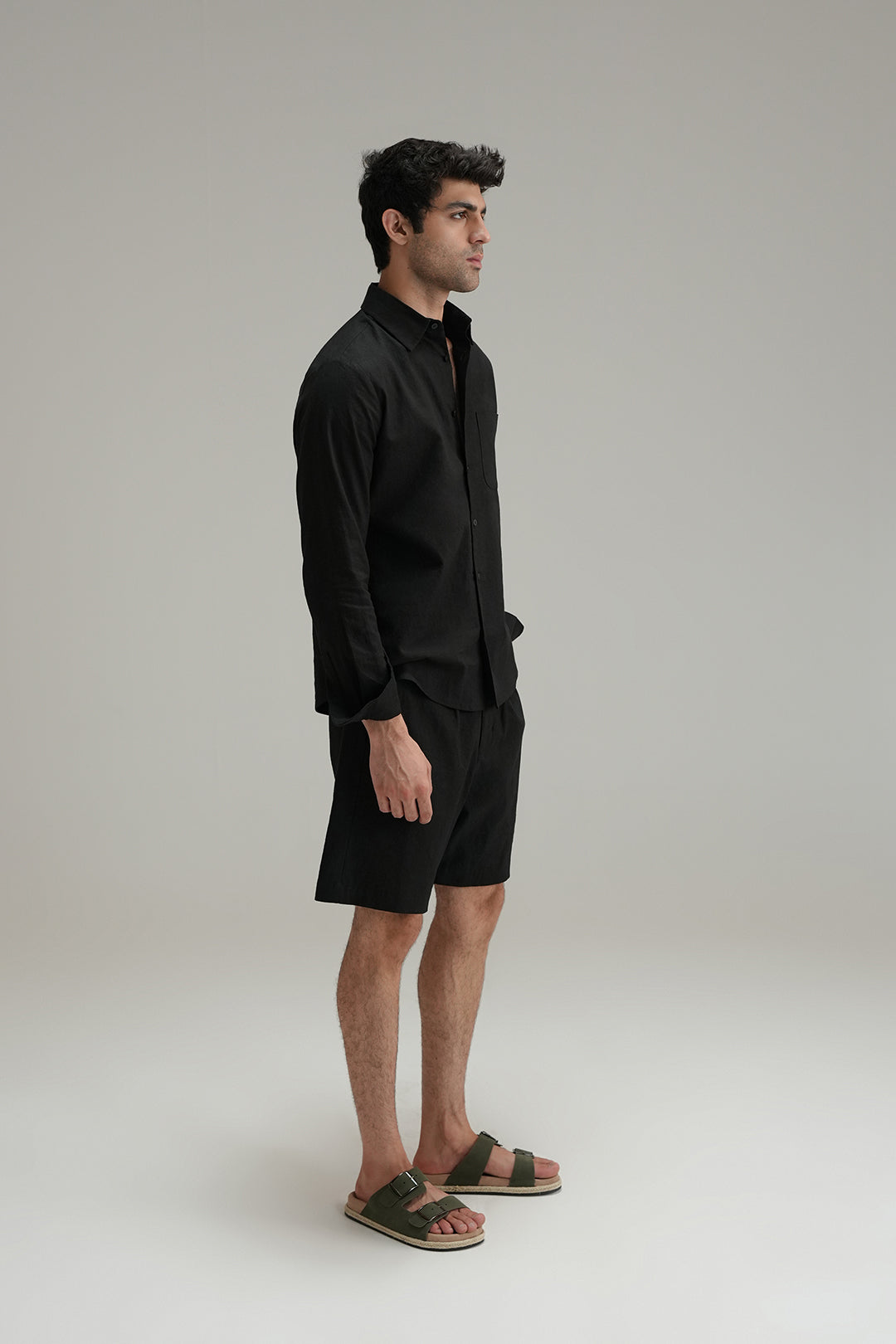 Linen Shorts - Black