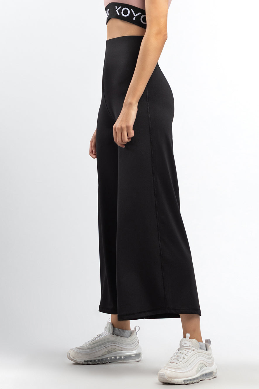 Crop Flare Black Pants