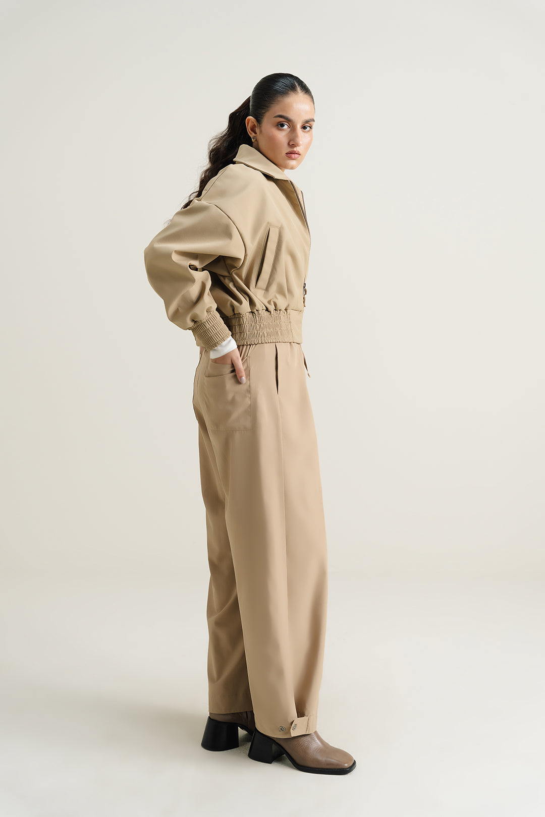 Classic Bomber - Beige