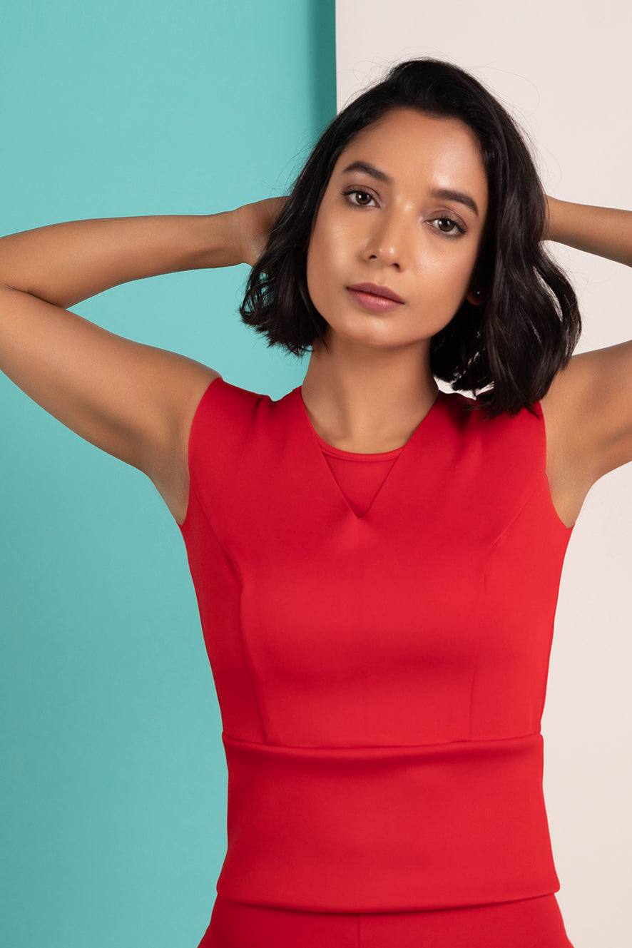 RED V-NECK TOP