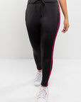 Essential Jogger Pants