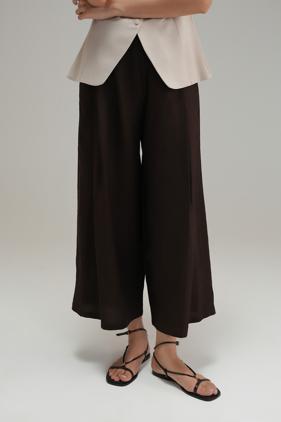 Pleated Relaxed Pants - Mocha