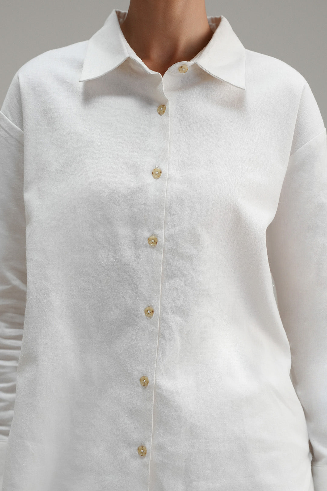 High Low Button Down - Ivory