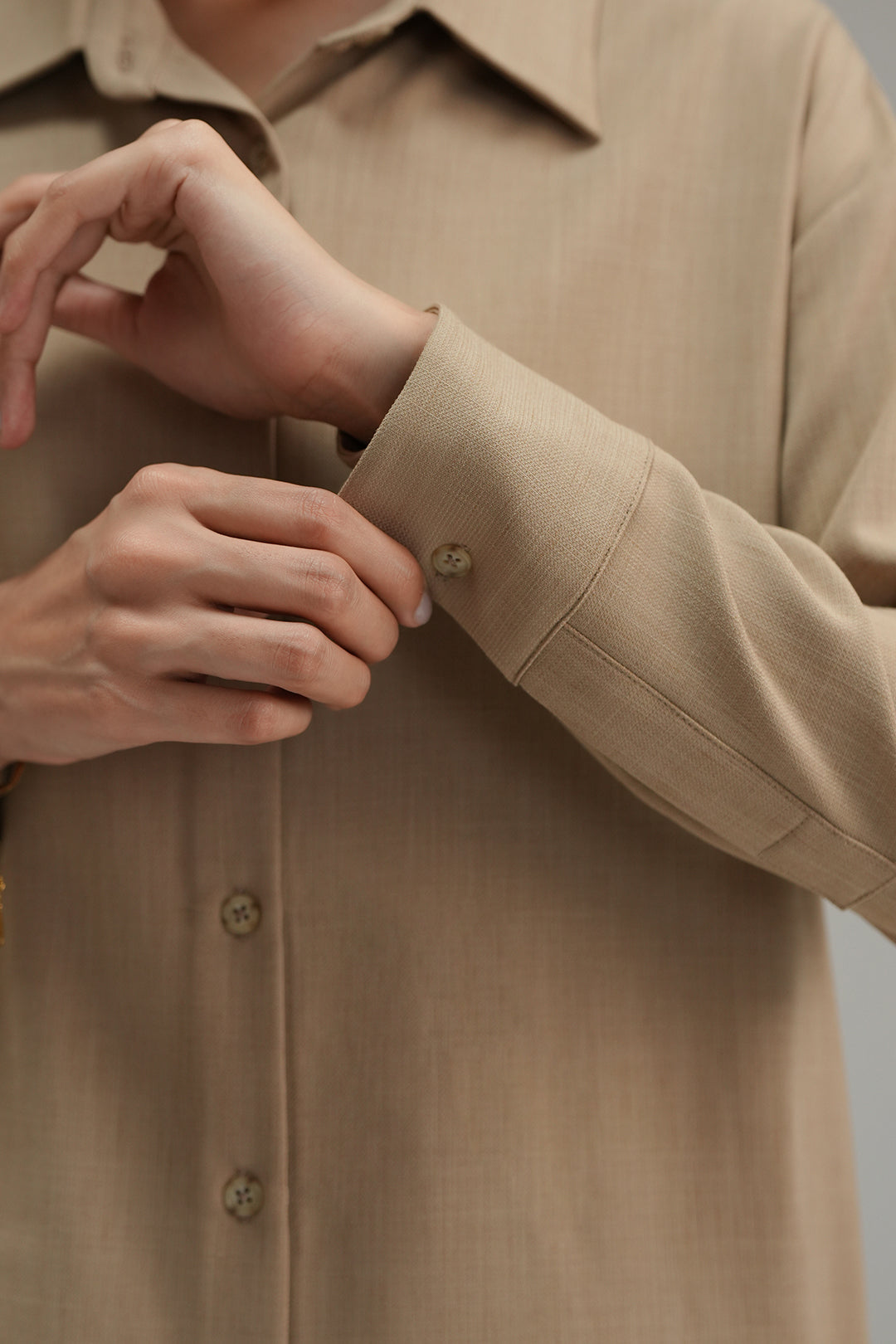 High Low Cross Hatch Button Down - Caramel